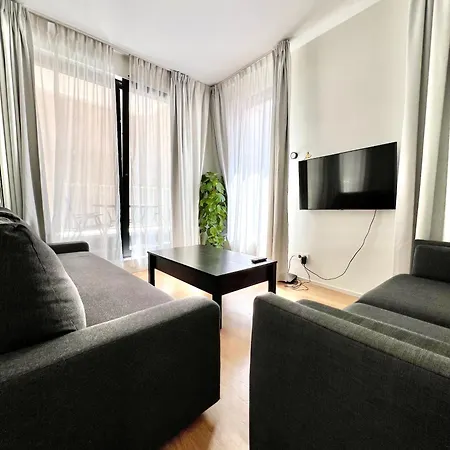 Apartment In Center Of *