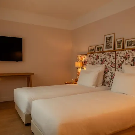 9hotel Chelton Hotel 4*
