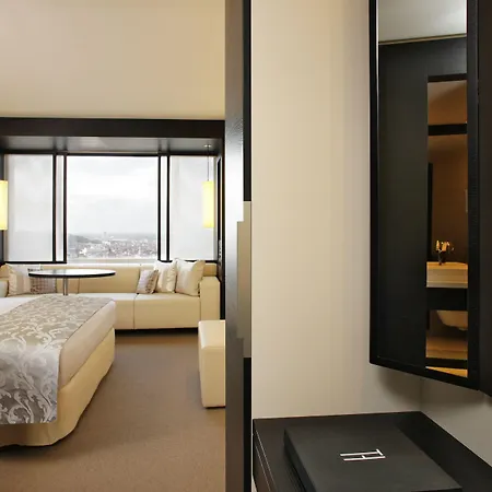 The Hotel 4*