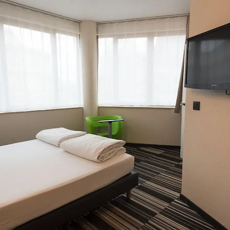 Hotel The Usual 4*