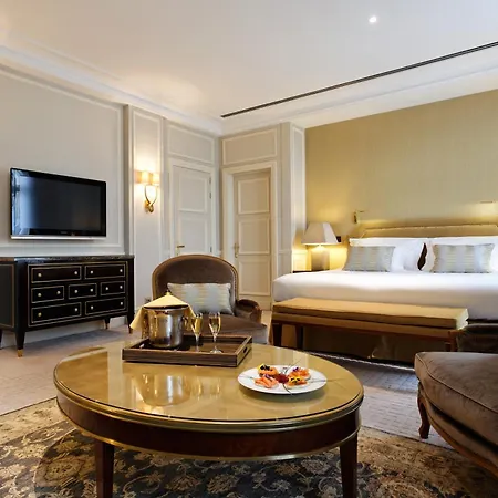 Le Plaza 5*