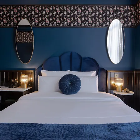 Hotel Craves 3*
