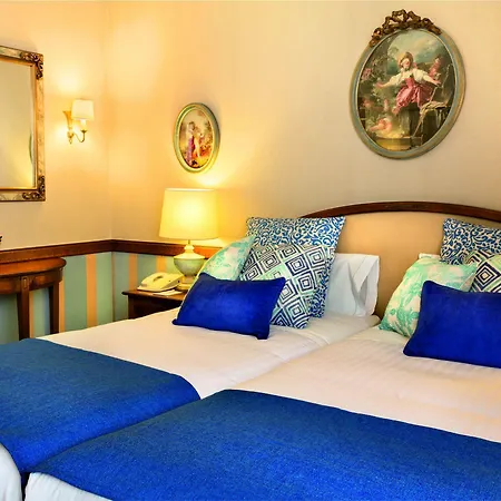Hotel Avenue Louise Trademark Collection By Wyndham 4*