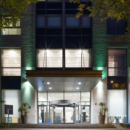 Courtyard By Marriott Brussels