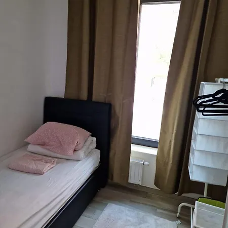 Accommodatie bij particulieren Collocation En Metro Erasme