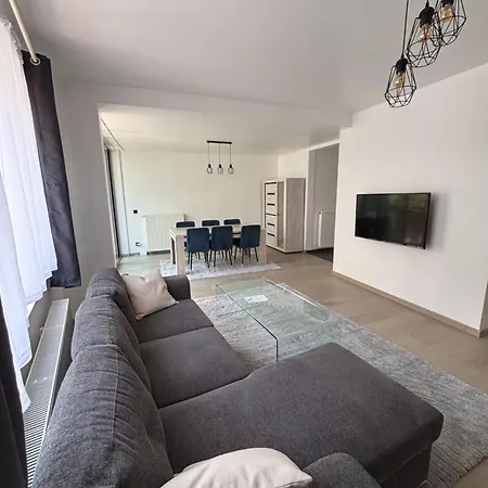 Stylish, Modern & Spacious In * Brussels