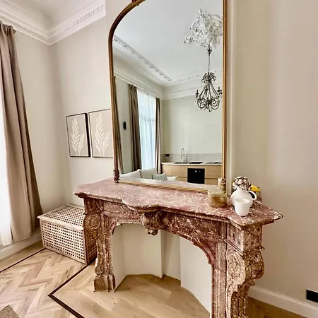 Apartment Charm And Comfort