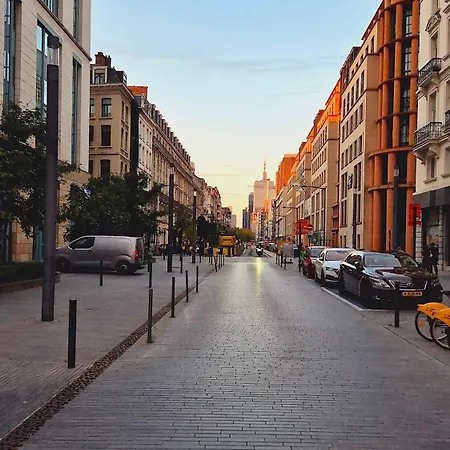 Cosy Centre Avec Balcon Pour 2personnes Brussels