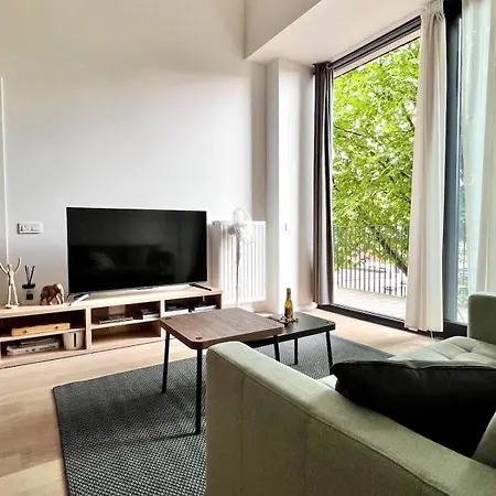 Spacious Loft Up To 4 Guests Comfort & Style In Appartement
