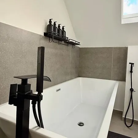 Apartment Doux Nid Perche Avec Vue Magique Sur La