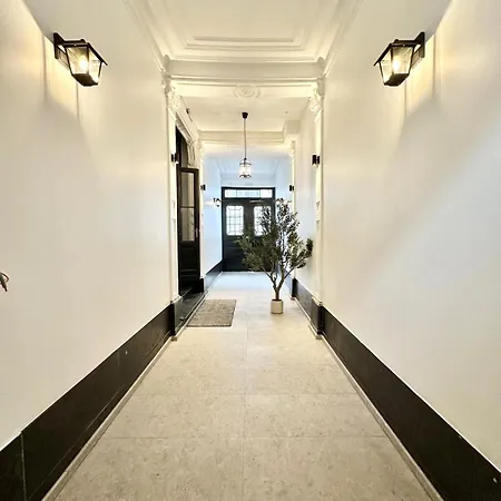 Charm And Comfort Apartment Brussels