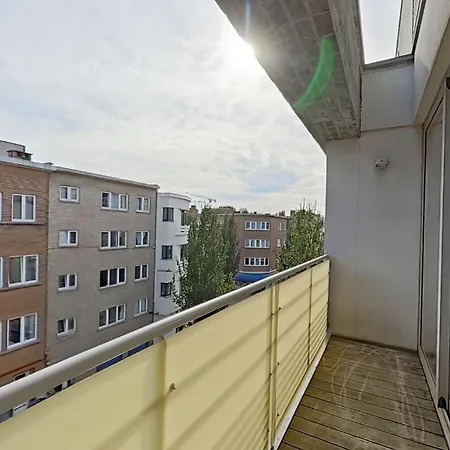 Spacious And Unique 3br With A Terrace *