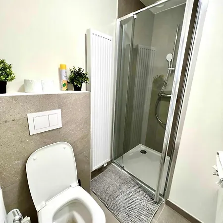 Family-friendly Steps From Atomium - Center 6 Min Brussels
