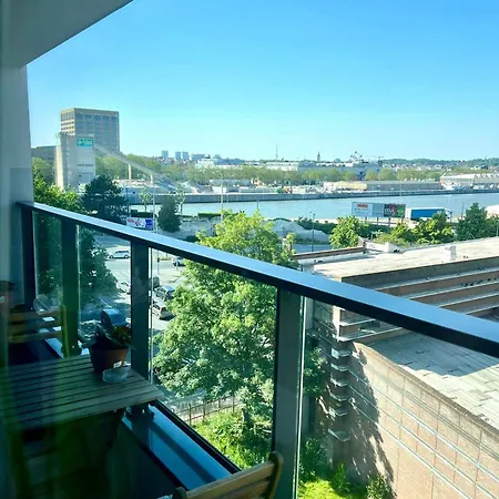 Family-friendly Steps From Atomium - Center 6 Min Apartment *