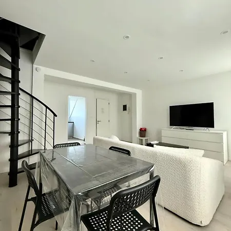 Apartment Doux Nid Perche Avec Vue Magique Sur La *