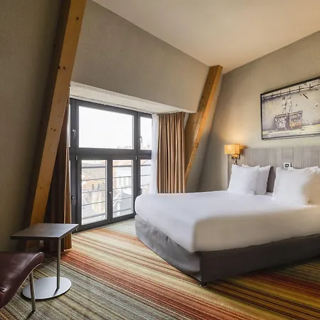 Hotel Alma Grand Place 3*