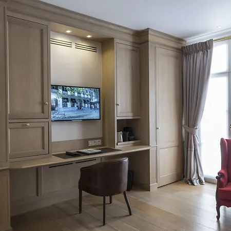 Le Dixseptieme 4*