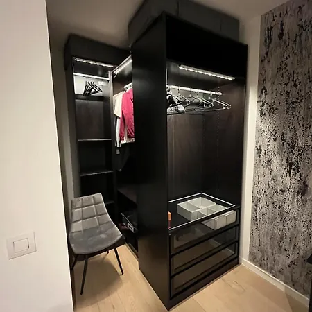 Refined With Terraces Appartement Brussel
