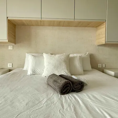 Cosy Flat For 2pers 5 Min From Gare Du Midi By Transport * Brussels