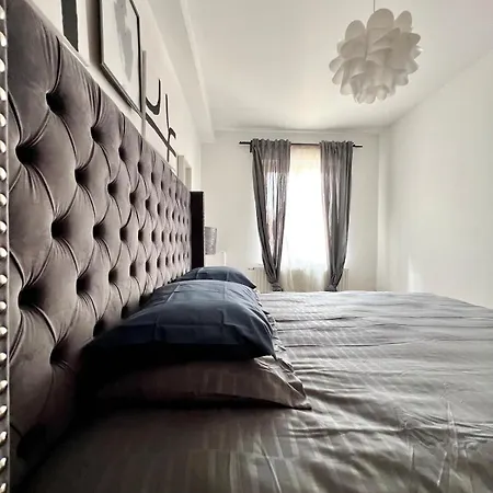 Spacious Family For 9 Near Midi Station *