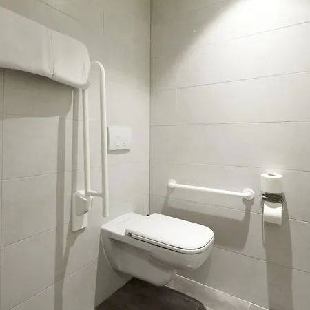 Easyhotel City Centre Hotel
