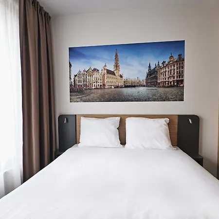 Hotel Easyhotel City Centre 3*
