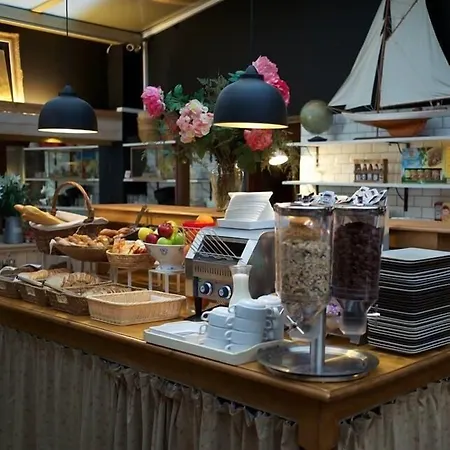 Galia Hotel *
