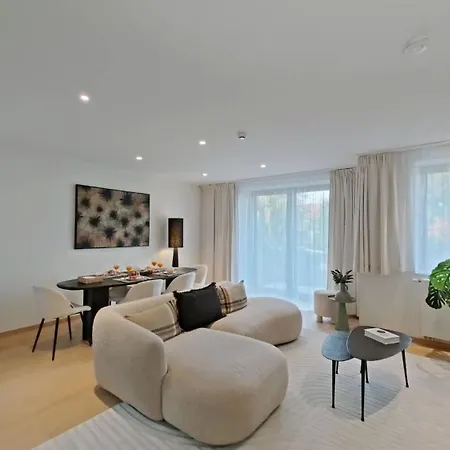 Elegant 3-bedroom In Ixelles Apartment