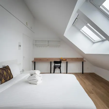 Louise Design Apartment *