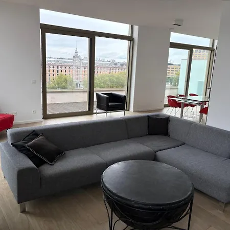 Apartment Floor Luxury With Spectacular Water Views