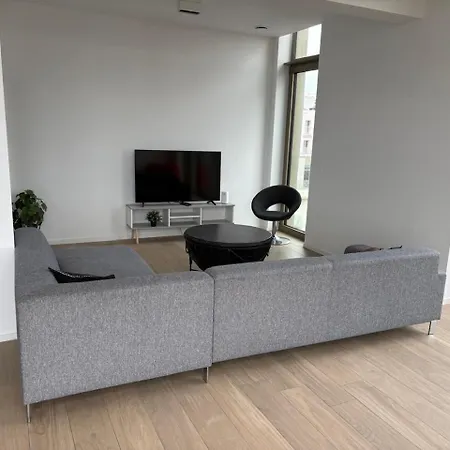 Floor Luxury With Spectacular Water Views Apartment Brussels