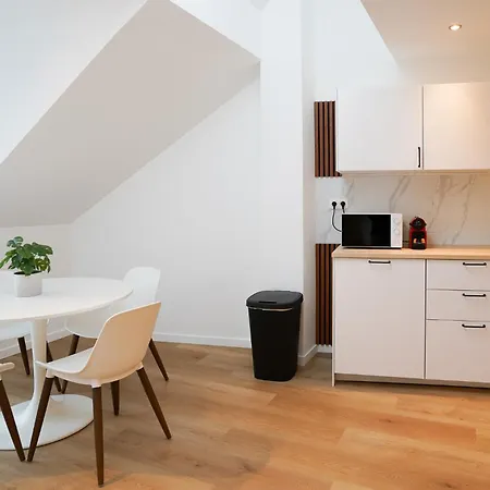 Douvres 7 Apartment