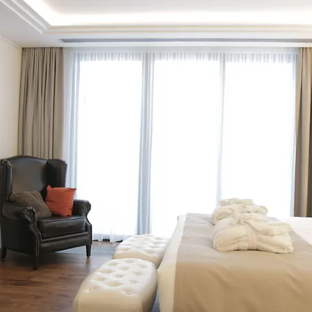 Art De Sejour - B&B Bed & Breakfast 4*