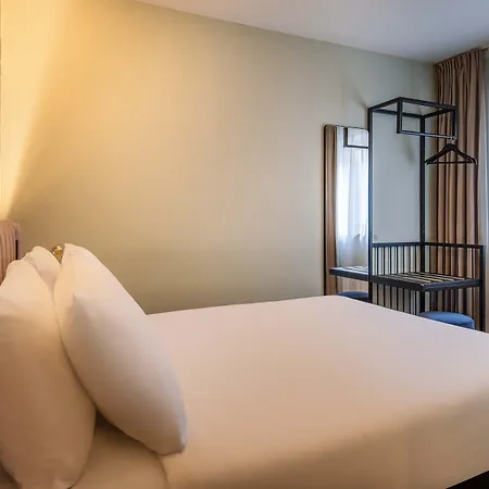 Numa Royal Galleries Hotel 4*