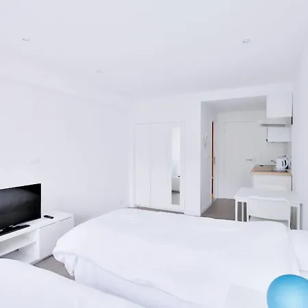 Louise Apartment *