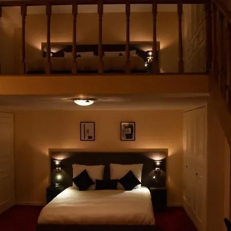 Hotel La Bourse 3*