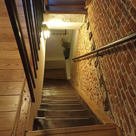 Charming Duplex In Historic Brussels