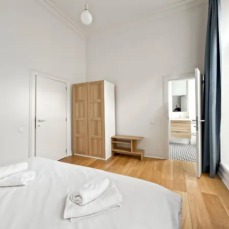 Self Check In Ixelles Retreat In The Heart Of * Brussels