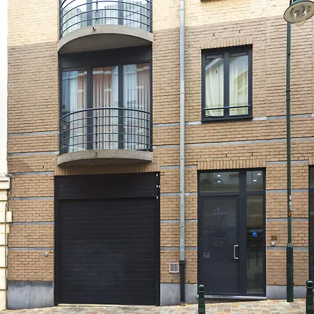 Apartment Center Design