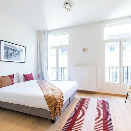 Smartflats - Rogier Apartment