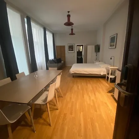 Smartflats - Collector Apartment