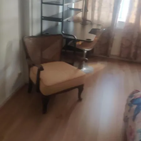 Guest house Double Near Eu, Centre *