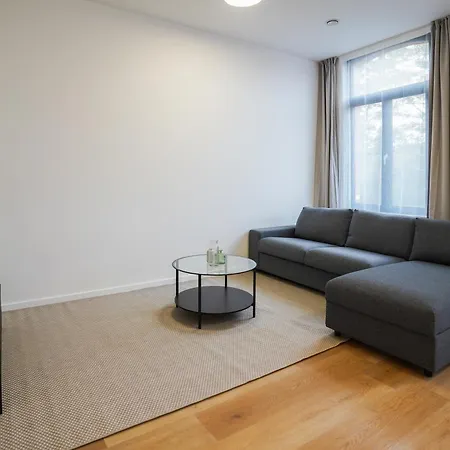Jacobs 6 Apartment *
