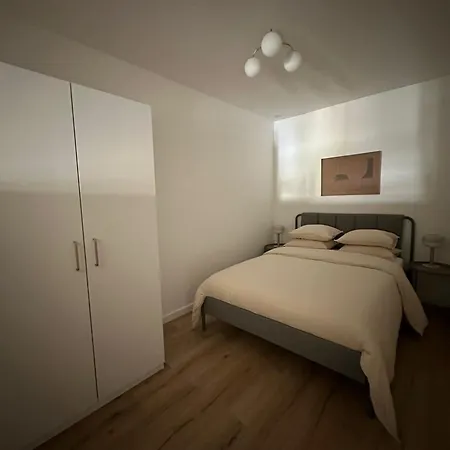 Apartment 1- Nid Lumineux 2 Au Coeur D'ixelles *