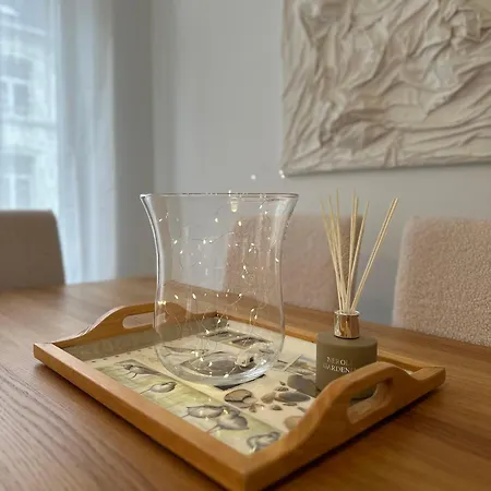 Apartment Grand Place - St Catherine - Midi - 10 Min Walk - 60mp Beautiful Brussels