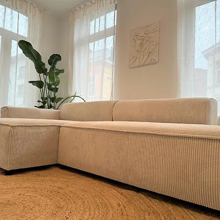 Apartment Grand Place - St Catherine - Midi - 10 Min Walk - 60mp Beautiful Brussels