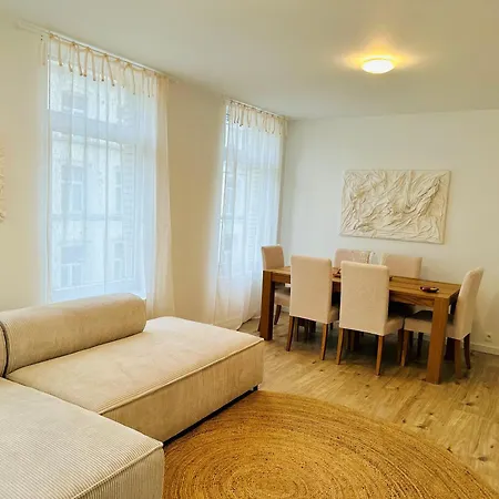 Grand Place - St Catherine - Midi - 10 Min Walk - 60mp Beautiful * Brussels
