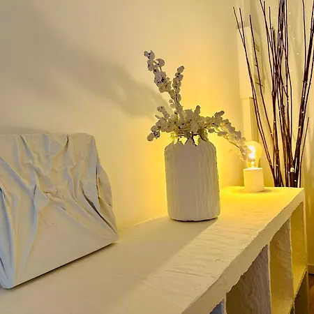 Grand Place - St Catherine - Midi - 10 Min Walk - 60mp Beautiful Brussels