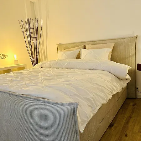 Grand Place - St Catherine - Midi - 10 Min Walk - 60mp Beautiful Apartment Brussels