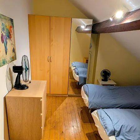 Appartement Duplex 3br Near Supermarkets & Metro *